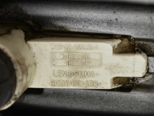 Накладка крыла передняя левая LAND ROVER FREELANDER 2 L359 2006-2010 (в зборі з повторювачем повороту, 6H52-014K81-BC, CH9H22-13N330-A) LR001660, LR001660, B