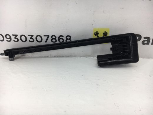 Накладка петлі сидіння передня ліва VOLVO XC90 2002-2014 30662554, 30662554, A