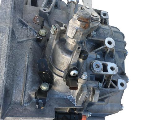 Коробка передач КПП OPEL INSIGNIA 2017-2022 (5-ступенева, 55598851) 55485692, 55485692, A