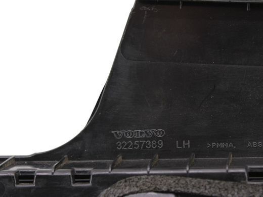 Накладка двери верхняя передняя левая внешняя VOLVO S60 SPA 2019-2024 32257389, 32257389, A