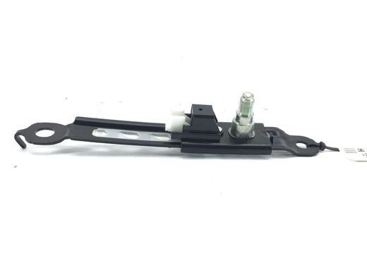 Регулятор ремня безопасности передний левый правый TOYOTA AVENSIS T27 2009-2011 73200-02100, 73200-02100, A