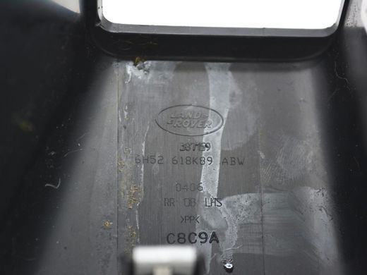 Заглушка сиденья передняя левая LAND ROVER FREELANDER 2 L359 2006-2010 (6H52618K89ABW) LR002097, LR002097, B