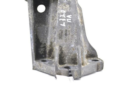 Кронштейн опори двигуна передній лівий LAND ROVER RANGE ROVER SPORT L320 2005-2009 KKU500580, KKU500580, A