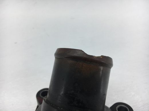 Крышка термостата TOYOTA AVENSIS T27 2009-2011 16321-0R020, 16321-0R020, B