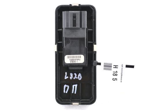 Кнопка включення мотора склопідіймача передня права LAND ROVER RANGE ROVER SPORT L320 2005-2009 YUD501070PVJ, YUD501070PVJ, A
