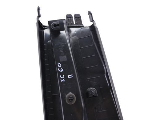 Накладка средней стойки нижняя правая внутренняя VOLVO XC60 2008-2013 6841932, 6841932, A
