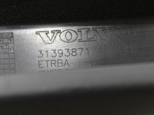 Рамка дверей верхня передня права внутрішня VOLVO XC90 2015-2019 (32430529) 31393871, 31393871, A