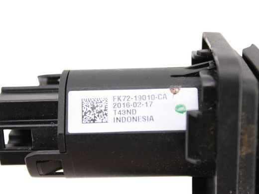Роз'єм USB/AUX задній LAND ROVER DISCOVERY SPORT L550 2014-2019 (FK7215K040CA) FK7219010CA, FK7219010CA, A