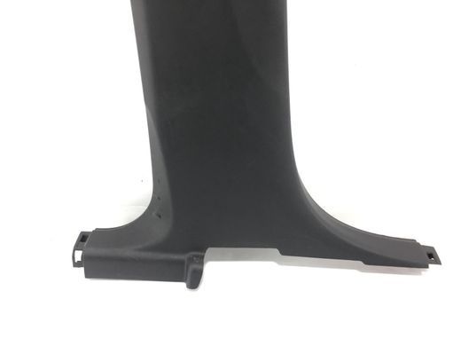 Накладка средней стойки нижняя левая внутренняя CHEVROLET TRAX U200 2013-2016 95190847, 95190847, B