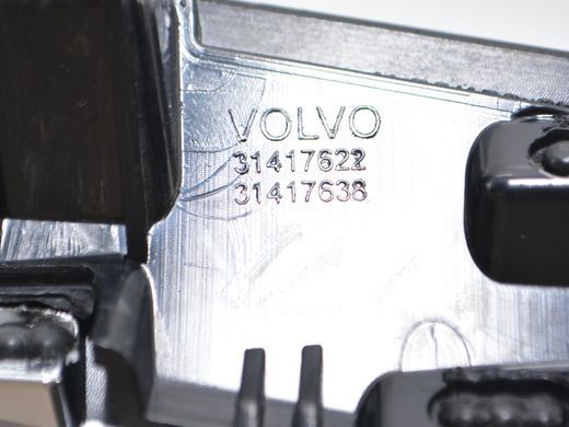 Накладка торпедо права VOLVO XC60 2017- 31417638, 31417638, A