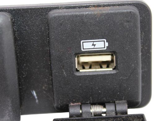 Роз'єм USB/AUX задній LAND ROVER DISCOVERY SPORT L550 2014-2019 (FK7215K040CA) FK7219010CA, FK7219010CA, A