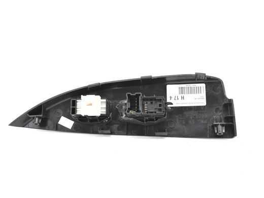 Накладка на кнопку передняя правая SUBARU OUTBACK B14 2010-2014 (в зборі з кнопками) 94263AJ12A, 94263AJ12A, B