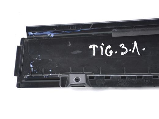 Накладка двери верхняя задняя левая внешняя VOLKSWAGEN TIGUAN 2007-2011 5N0839901A03C, 5N0839901A03C, B