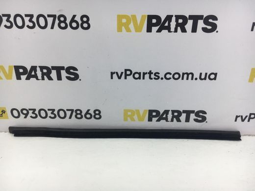 Уплотнитель боковых стекол передний правый внутренний OPEL INSIGNIA 2008-2013 13228100, 13228100, A