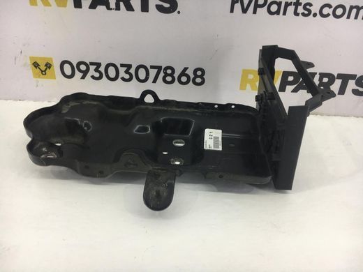 Кронштейн АКБ нижній OPEL ANTARA 2010-2017 95469033, 95469033, A