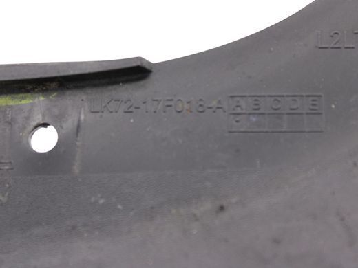 Бризговик передній лівий LAND ROVER DISCOVERY SPORT L550 2019- (LK7217F018AA) LR127533, LR127533, B