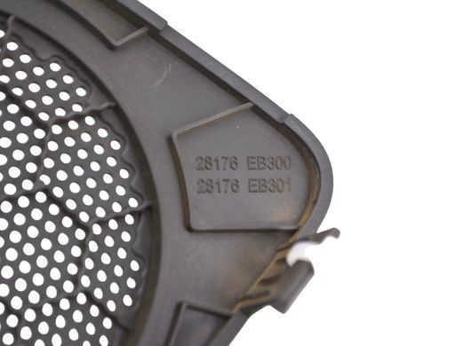 Накладка торпедо верхня права NISSAN NAVARA D40 2010-2014 28176EB300, 28176EB300, A