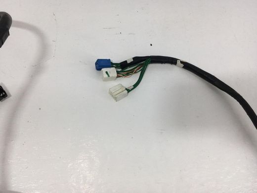 Проводка крышки багажника TOYOTA AVENSIS T27 2009-2011 82185-05140-J, 82185-05140-J, A
