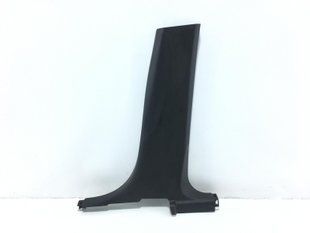 Накладка средней стойки нижняя правая внутренняя CHEVROLET TRAX U200 2013-2016 95190843, 95190843, A