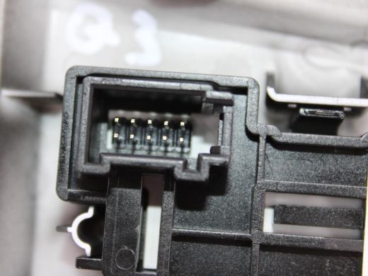 Накладка на кулісу КПП AUDI Q3 F3 2018-2025 83B713463A6PS, 83B713463A6PS, A