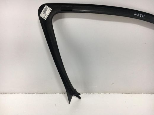 Рамка двери верхняя передняя правая внутренняя CHEVROLET TRAX U200 2013-2016 95433139, 95433139, B