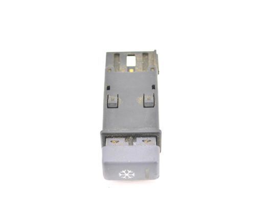 Кнопка включения кондиционера LAND ROVER FREELANDER L314 1997-2003 YUG102200KML, YUG102200KML, A