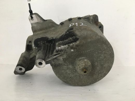 Кронштейн топливного фильтра нижний VOLVO V50 P12 2010-2012 31372831, 31372831, A