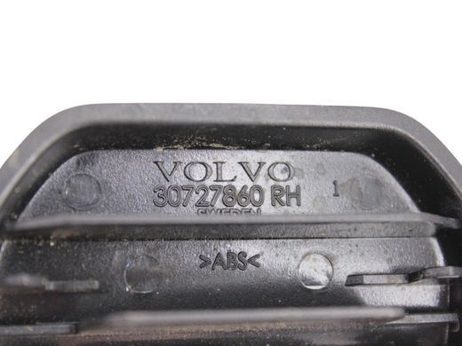 Заглушка сиденья задняя правая VOLVO V60 Y20 2013-2018 30727860, 30727860, A