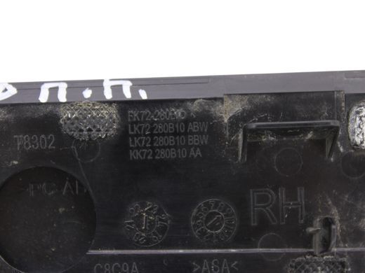 Накладка крила передня права LAND ROVER DISCOVERY SPORT L550 2019- (LK72280B10) LR142551, LR142551, B