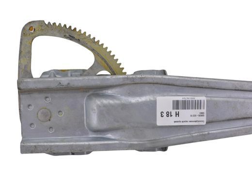 Склопідйомник задній правий TOYOTA AVENSIS T27 2012-2015 69830-02210, 69830-02210, A