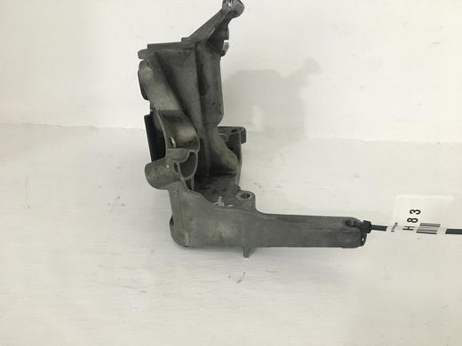 Кронштейн паливного фільтра VOLVO V50 P12 2010-2012 31331887, 31331887, A