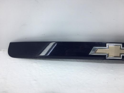 Накладка кришки багажника зовнішня CHEVROLET TRAX U200 2013-2016 95276195, 95276195, A
