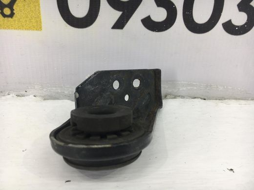 Кронштейн радіатора верхній правий HYUNDAI SANTA FE CM 2006-2009 25333-2B100, 25333-2B100, A