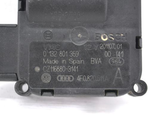 Привод заслонки печки AUDI A6 C6 2004-2011 (CZ116880-3141) 4F0820511A, 4F0820511A, A
