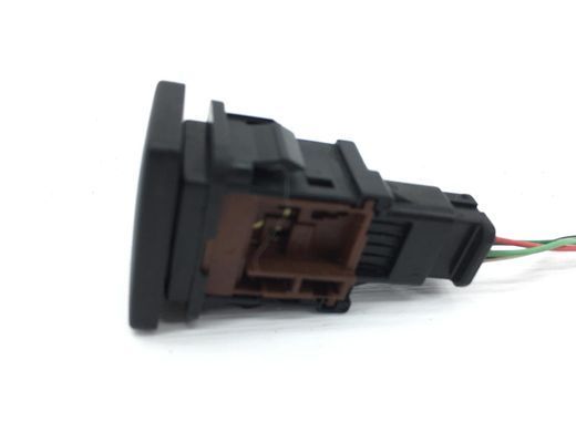 Кнопка бензобака TOYOTA AVENSIS T27 2009-2011 84841-05020, 84841-05020, A