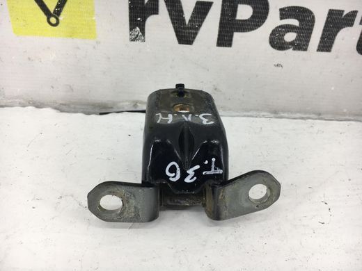 Петля дверей нижня задня ліва NISSAN X-TRAIL T30 2001-2007 82421-8H700, 82421-8H700, A