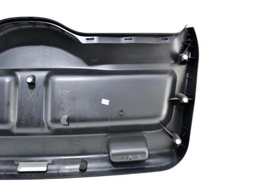 Карта крышки багажника LAND ROVER FREELANDER 2 L359 2006-2010 (6H52-45594-ABW) LR006732, LR006732, B