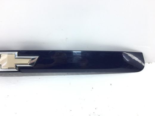 Накладка кришки багажника зовнішня CHEVROLET TRAX U200 2013-2016 95276195, 95276195, A