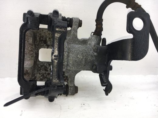 Суппорт задній правий TOYOTA AVENSIS T27 2009-2011 47830-05030, 47830-05030, B