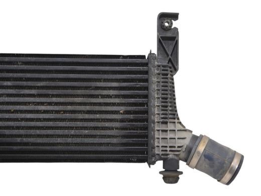 Радіатор інтеркулера NISSAN NAVARA D40 2010-2014 144615X00A, 144615X00A, A