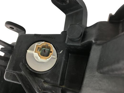 Фара передня права NISSAN PATHFINDER R51 2005-2014 26010EB30B, 26010EB30B, B