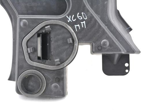 Чаша сбора воды передняя правая VOLVO XC60 2013-2017 31299972, 31299972, A