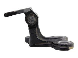Петля двери нижняя передняя левая VOLVO V60 Y20 2013-2018 31218523, 31218523, A