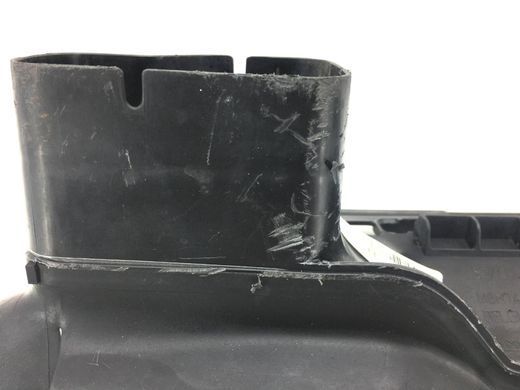 Дефлектор радиатора передний левый VOLVO XC60 2008-2013 (тріщина) 30764565, 30764565, B
