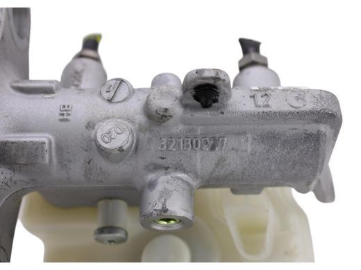 Главный тормозной цилиндр VOLVO S60 SPA 2019-2024 (36012755, в зборі з 32130228) 32130227, 32130227, A