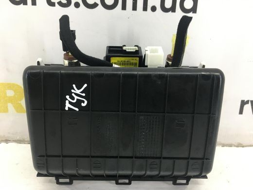 Накладка центральної консолі HYUNDAI TUCSON TL 2015-2018 (84631-D3000) 84631D30004X, 84631D30004X, A