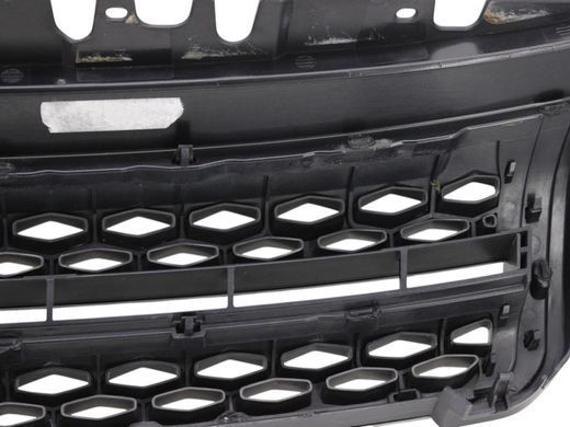 Решітка радіатора LAND ROVER RANGE ROVER EVOQUE L538 2015-2018 (GJ328l001A) LR066107, LR066107, A