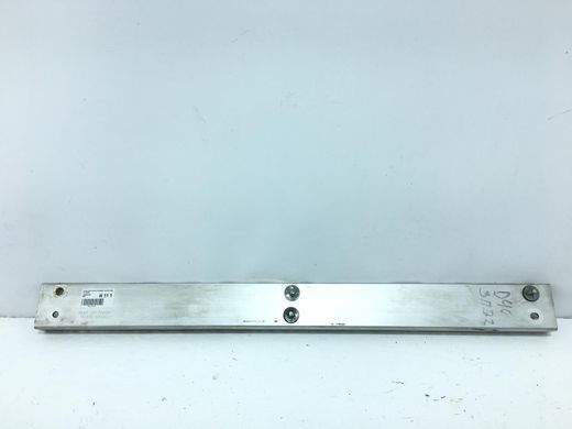 Кронштейн пола багажника верхний задний правый NISSAN NAVARA D40 2005-2010 93396EB000, 93396EB000, A