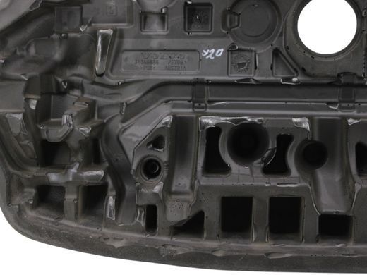 Кришка двигуна верхня VOLVO V60 Y20 2013-2018 31368886, 31368886, A