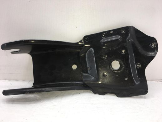Кронштейн балки передній правий HONDA CIVIC 2015-2021 74300-TBA-A00, 74300-TBA-A00, A